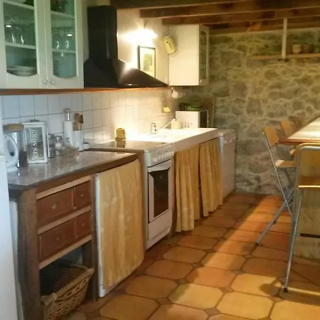 Lasserre, 3 Pieces, 4 Personnes - Fr-1-419-383 Nyaraló